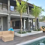 Villa Nakula